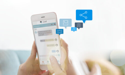 Illustration d’un chatbot Gen AI en interaction avec un utilisateur, symbolisant l’automatisation des échanges et l’optimisation du service client.